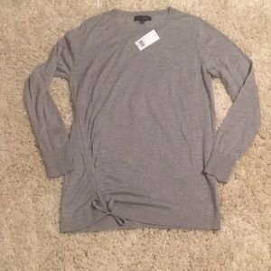 NWT banana republic light gray sweater - size med